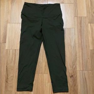 Victoria sport Olive green legging